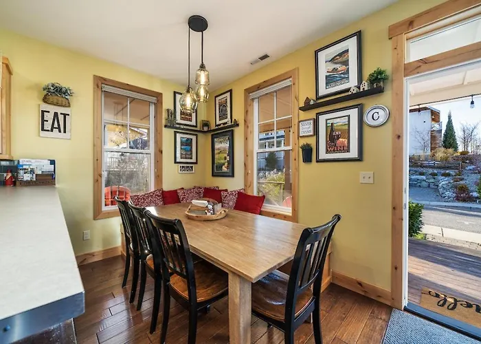 Cabernet Cottage #8